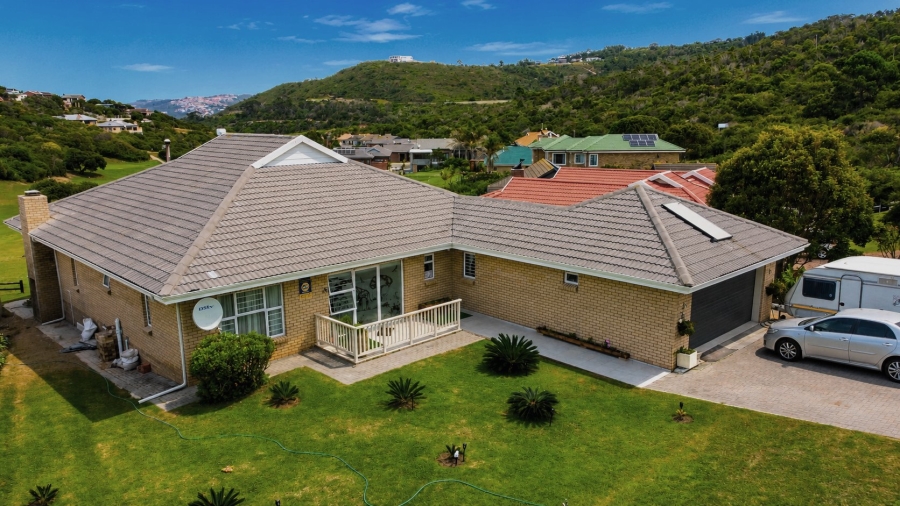 4 Bedroom Property for Sale in Dolphin Creek Golf Estate Western Cape